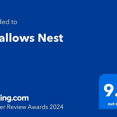 Swallows Nest بود المظهر الخارجي الصورة